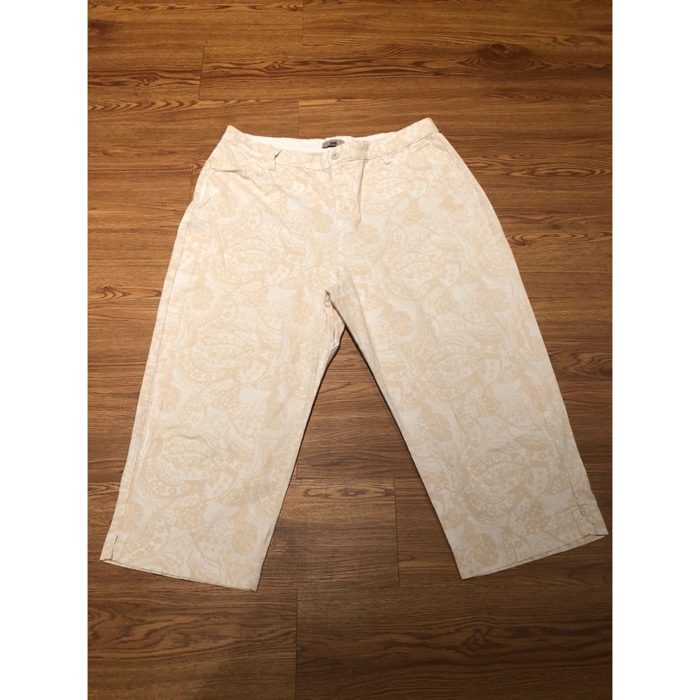 Lee Printed White Cream Capri Size 16